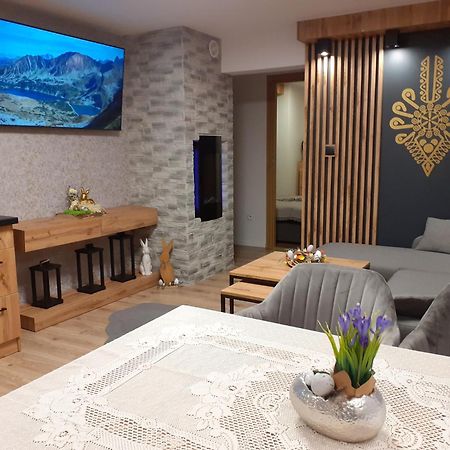 Apartament Tatravika Z Basenem I Widokiem 코스실리스코 외부 사진