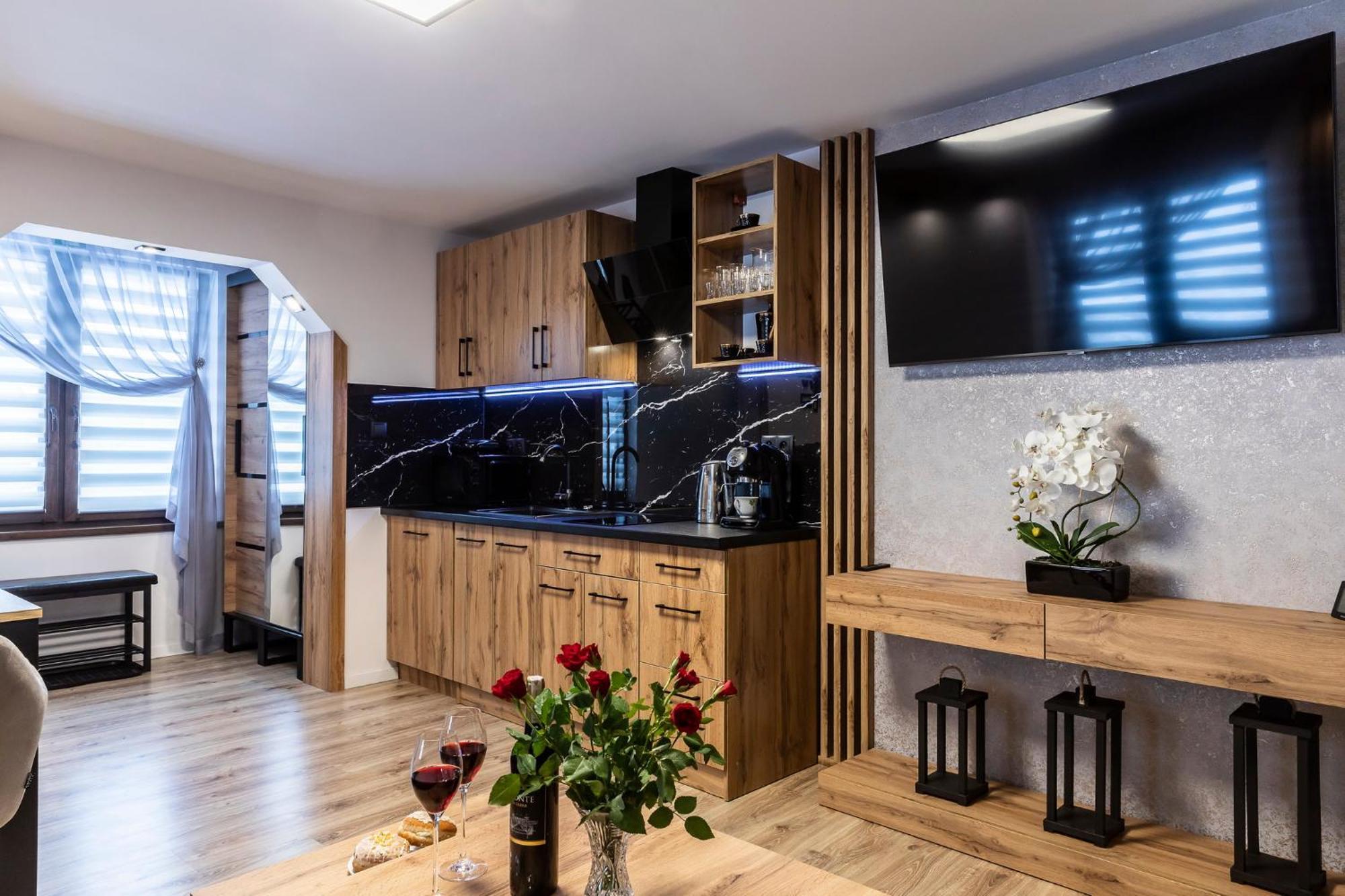Apartament Tatravika Z Basenem I Widokiem 코스실리스코 외부 사진