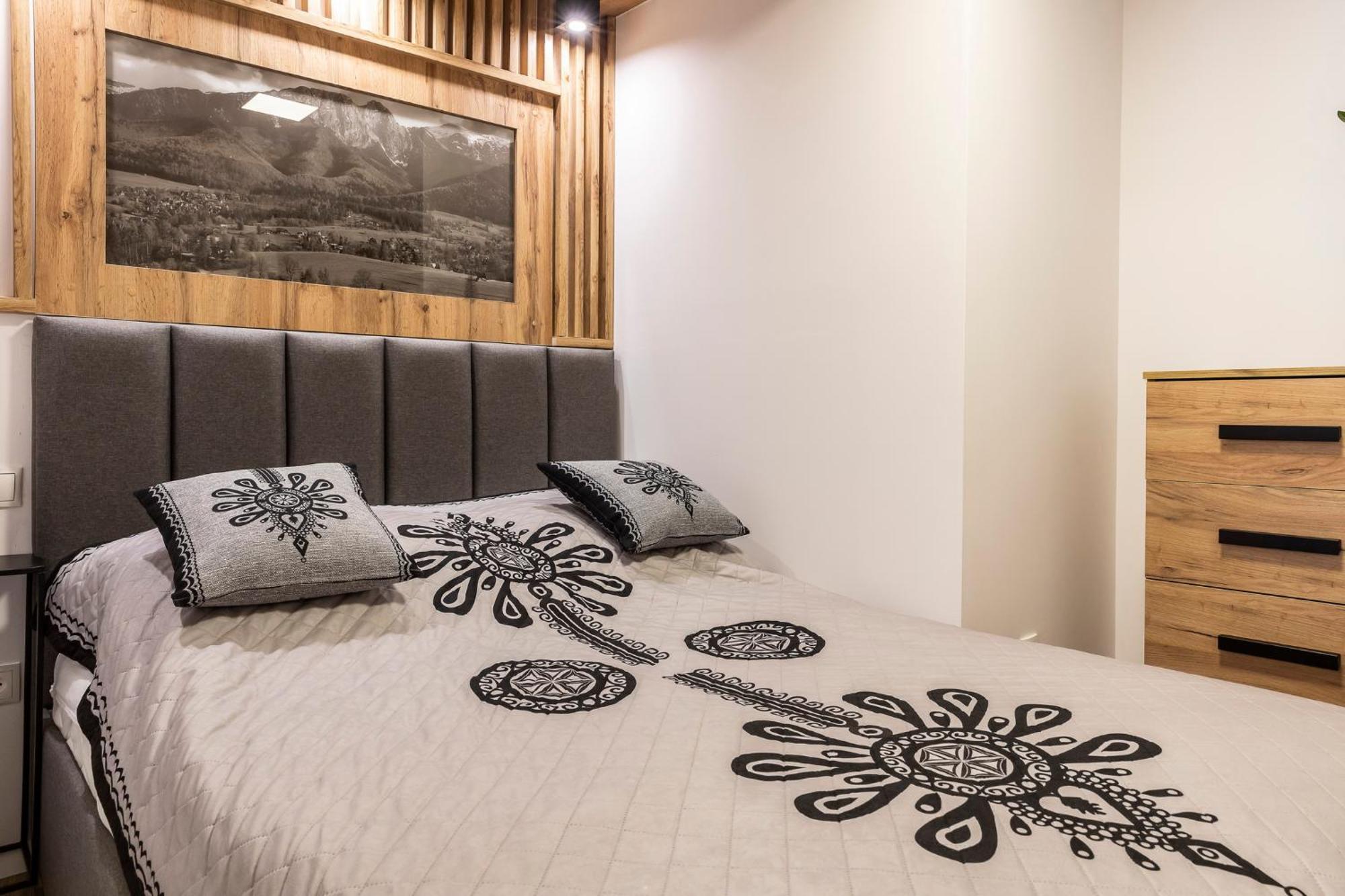 Apartament Tatravika Z Basenem I Widokiem 코스실리스코 외부 사진
