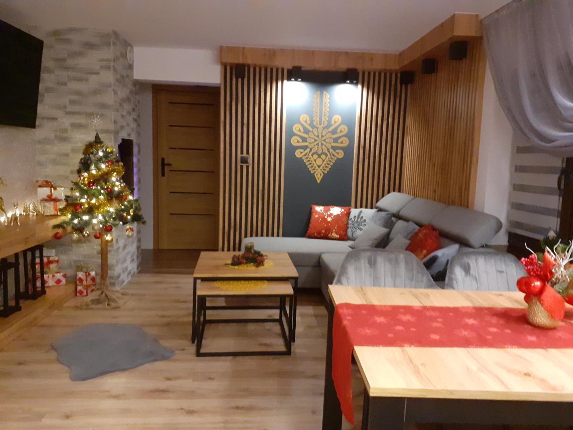 Apartament Tatravika Z Basenem I Widokiem 코스실리스코 외부 사진